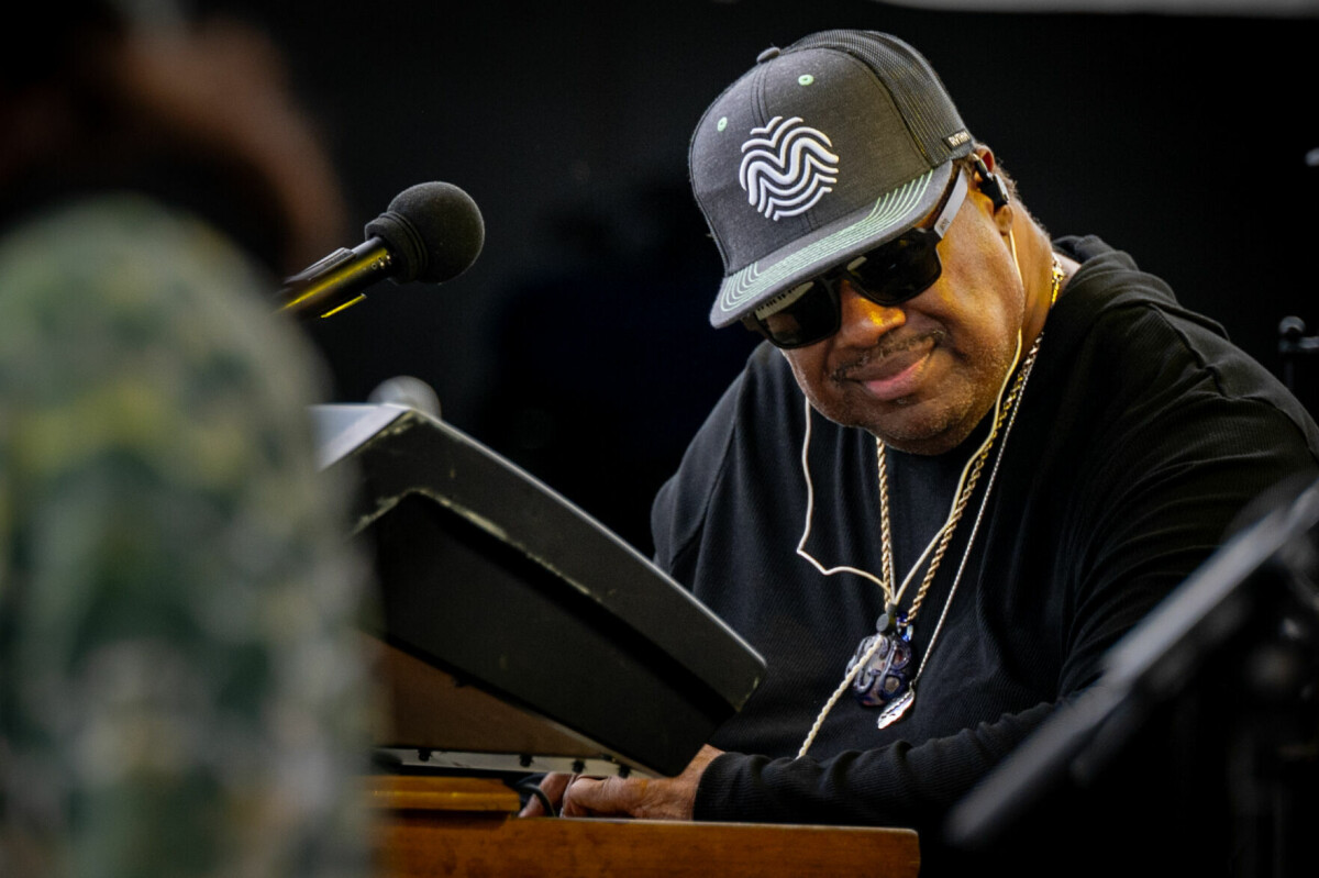 Melvin Seals brings Jerry Garcia's legacy to Tanglewood | Arts and